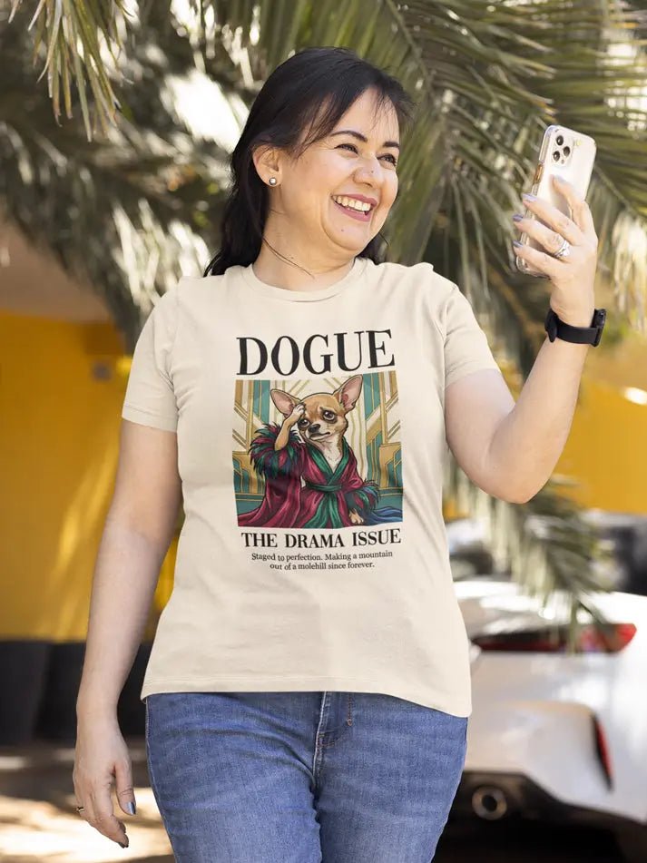 Chihuahua T-Shirt - Stylish Dog Lover Tee 'Dramatic Chihuahua' - PrintsDog